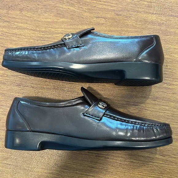 Florsheim Riva Men’s Slip-On Shoes - Picture 2 of 9